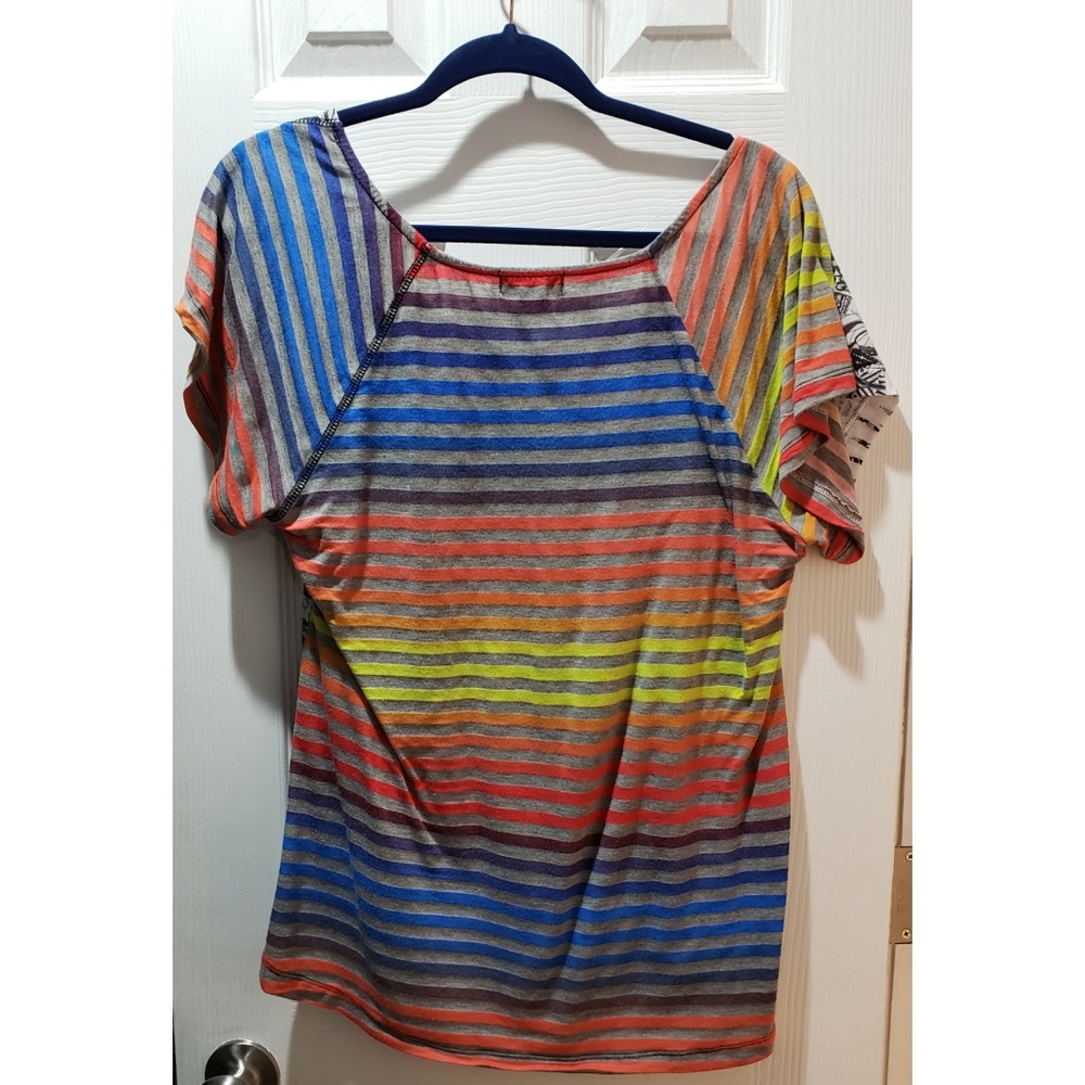Short sleeved casual top - Picture 4 of 6